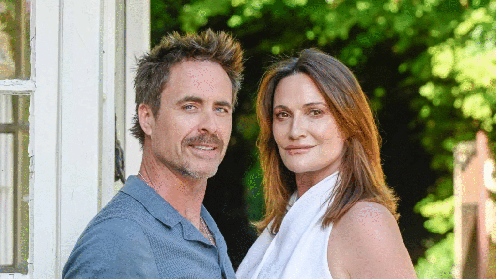 Who is Sarah Parish Husband?